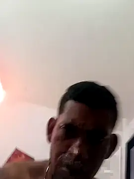 Negritohot2828 online show from November 9, 2025, 1:37 pm