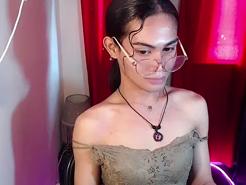 bellalot online show from September 25, 2025, 6:19 am