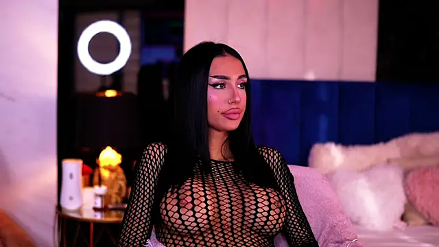 Snapshot of KimNatty chatting on October 22, 2025, 2:05 pm KimNatty online show from October 22, 2025, 2:05 pm