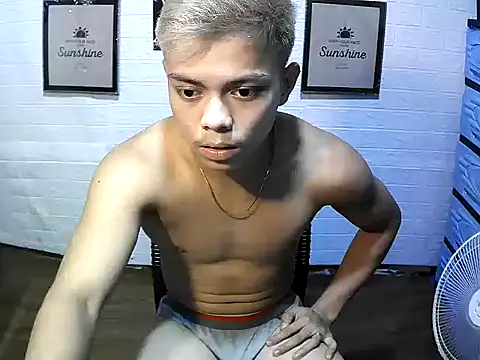 Snapshot of Pinoy_slutcummer69 chatting on September 16, 2025, 9:54 am Pinoy slutcummer69 online show from September 16, 2025, 9:54 am