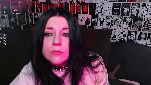 Snapshot of Kvopa chatting on October 4, 2025, 6:53 pm Kvopa online show from October 4, 2025, 6:53 pm