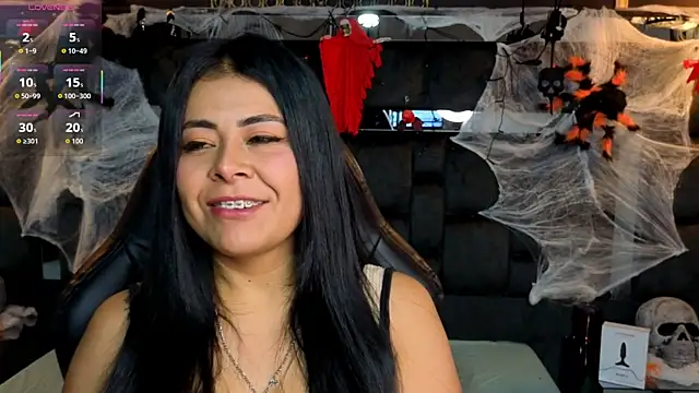 Snapshot of Aniajoness_ chatting on November 2, 2025, 4:17 am Aniajoness  online show from November 2, 2025, 4:17 am