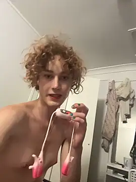 summervera online show from November 21, 2025, 11:09 am