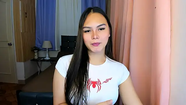Snapshot of ameliamaureen chatting on July 19, 2026, 5:42 pm ameliamaureen online show from July 19, 2026, 5:42 pm