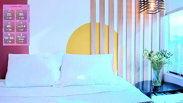 Snapshot of SashaGreyy_ chatting on October 28, 2025, 8:41 pm SashaGreyy online show from October 28, 2025, 8:41 pm