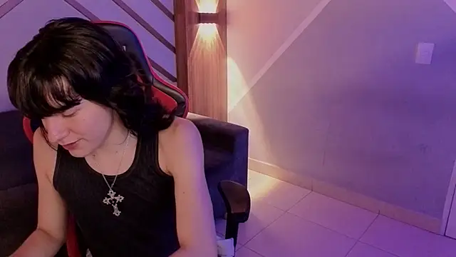 Snapshot of devils_cry chatting on October 30, 2025, 3:49 am devils cry online show from October 30, 2025, 3:49 am