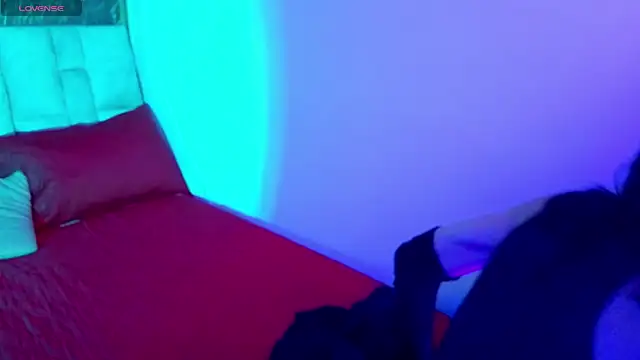 Snapshot of devils_cry chatting on September 26, 2025, 3:46 am devils cry online show from September 26, 2025, 3:46 am