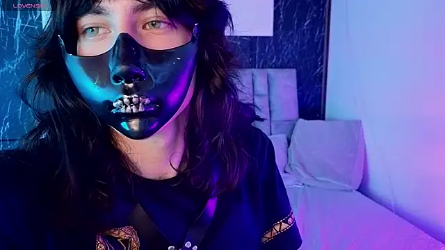 Snapshot of devils_cry chatting on September 14, 2025, 4:02 am devils cry online show from September 14, 2025, 4:02 am