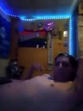 Snapshot of Juniorharo1982 chatting on December 22, 2025, 7:41 am Juniorharo1982 online show from December 22, 2025, 7:41 am