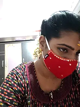 Snapshot of Tamil-Meenu12 chatting on October 24, 2025, 6:45 am Tamil-Meenu12 online show from October 24, 2025, 6:45 am