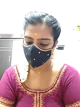 Tamil-Meenu12 online show from April 18, 2026, 6:05 am