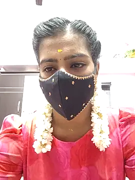 Snapshot of Tamil-Meenu12 chatting on April 24, 2026, 5:31 am Tamil-Meenu12 online show from April 24, 2026, 5:31 am