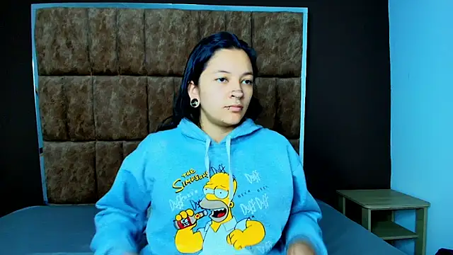 Kitty ravee online show from October 6, 2025, 12:56 am