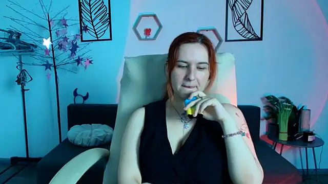 RubyHolmess online show from September 15, 2025, 6:19 pm