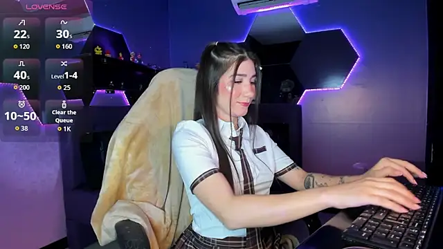 Bambi cutee online show from April 12, 2026, 11:35 am