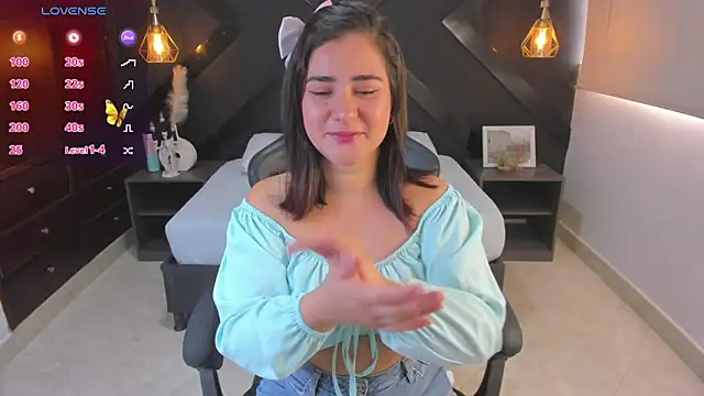 Snapshot of amber_blisss chatting on October 11, 2025, 12:50 pm amber blisss online show from October 11, 2025, 12:50 pm