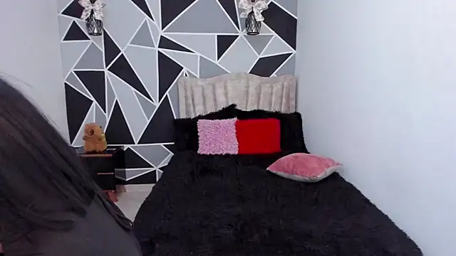 Snapshot of valeria-duarte chatting on January 18, 2026, 8:01 pm valeria-duarte online show from January 18, 2026, 8:01 pm