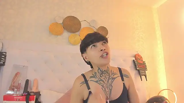 Snapshot of b3k_afrodict chatting on October 31, 2025, 3:47 am b3k afrodict online show from October 31, 2025, 3:47 am