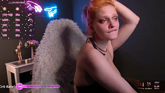 Snapshot of Zoey_Zimmer chatting on February 9, 2026, 9:51 am Zoey Zimmer online show from February 9, 2026, 9:51 am