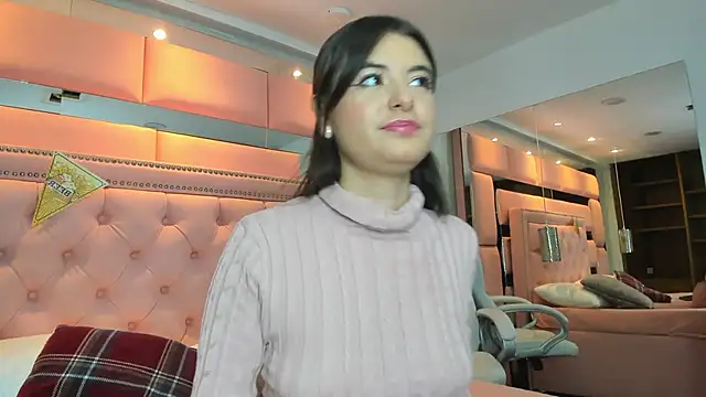 Snapshot of LiliCarterm chatting on September 16, 2025, 6:53 pm LiliCarterm online show from September 16, 2025, 6:53 pm