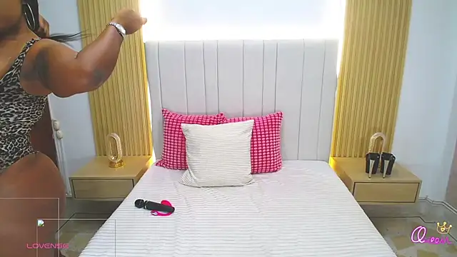 WildScarlet online show from March 6, 2026, 1:06 pm