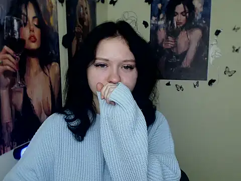 LadyAlice  online show from November 25, 2025, 7:08 am