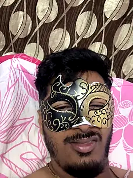 Snapshot of VVcouple chatting on September 20, 2025, 6:46 pm VVcouple online show from September 20, 2025, 6:46 pm