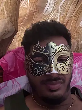 Snapshot of VVcouple chatting on September 21, 2025, 7:13 am VVcouple online show from September 21, 2025, 7:13 am