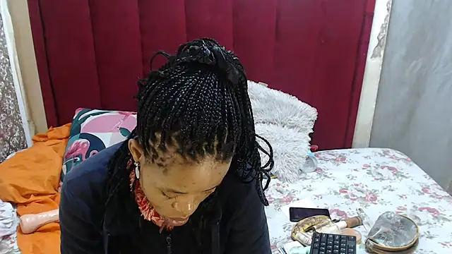 Snapshot of SexyChantyBabe25 chatting on October 6, 2025, 10:49 am SexyChantyBabe25 online show from October 6, 2025, 10:49 am