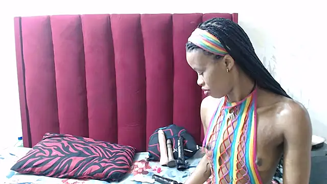 Snapshot of SexyChantyBabe25 chatting on October 1, 2025, 1:55 am SexyChantyBabe25 online show from October 1, 2025, 1:55 am