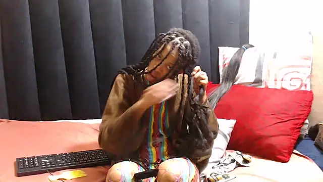 Snapshot of SexyChantyBabe25 chatting on October 12, 2025, 4:30 pm SexyChantyBabe25 online show from October 12, 2025, 4:30 pm