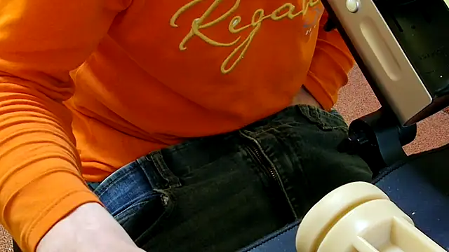 k74robert online show from April 14, 2026, 6:57 pm