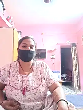 biggbobbsgirl online show from February 6, 2026, 5:42 pm