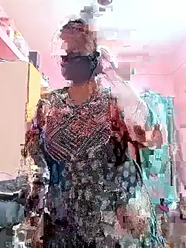 biggbobbsgirl online show from September 28, 2025, 5:53 pm