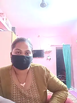 biggbobbsgirl online show from October 9, 2025, 7:25 pm