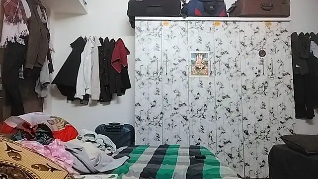 Rahulisagoodguy online show from December 16, 2025, 5:39 pm