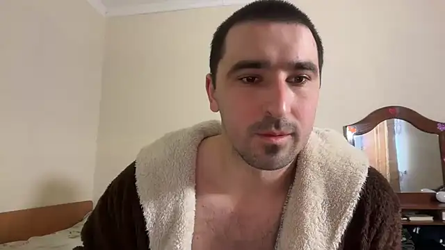 Snapshot of Hard_to_Obey chatting on February 14, 2026, 2:06 pm Hard to Obey online show from February 14, 2026, 2:06 pm