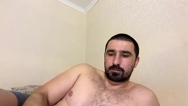 Snapshot of Hard_to_Obey chatting on February 12, 2026, 6:07 pm Hard to Obey online show from February 12, 2026, 6:07 pm