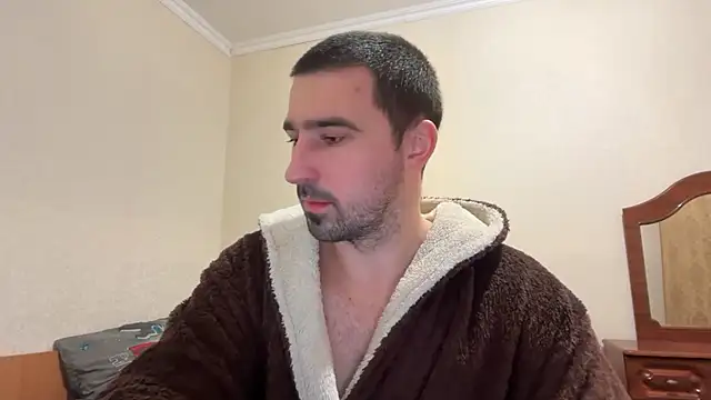 Snapshot of Hard_to_Obey chatting on January 17, 2026, 5:38 pm Hard to Obey online show from January 17, 2026, 5:38 pm