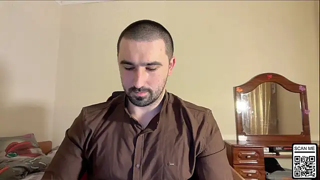 Snapshot of Hard_to_Obey chatting on February 24, 2026, 6:20 pm Hard to Obey online show from February 24, 2026, 6:20 pm