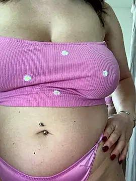 Snapshot of chloedlm5 chatting on January 16, 2026, 9:35 am chloedlm5 online show from January 16, 2026, 9:35 am