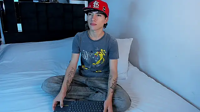 Thiago Divine  online show from September 9, 2025, 12:58 pm