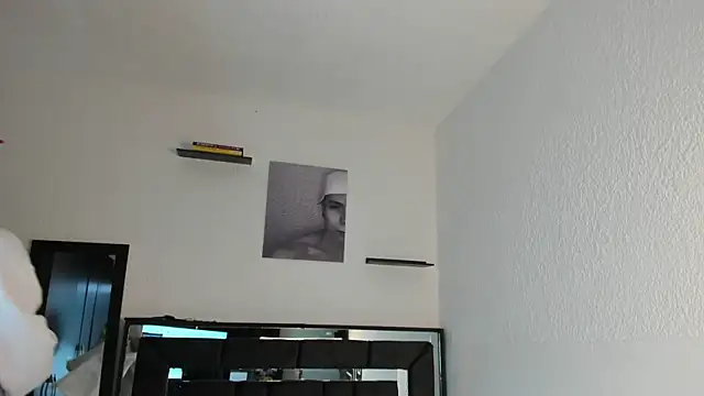 Thiago Divine  online show from September 11, 2025, 1:11 pm