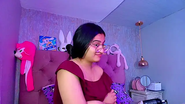 laurenelove online show from November 30, 2025, 10:10 pm