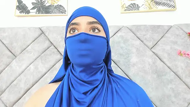 nayiraa  online show from March 10, 2026, 7:07 pm