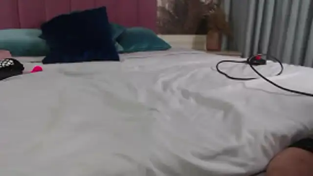 Snapshot of TerryGreenwood chatting on March 3, 2026, 11:01 pm TerryGreenwood online show from March 3, 2026, 11:01 pm