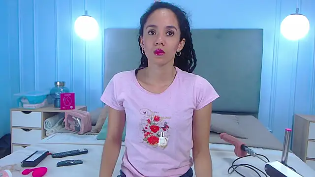 TerryGreenwood online show from November 5, 2025, 1:14 pm