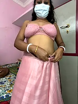 Snapshot of Latha1 chatting on October 27, 2025, 5:47 pm Latha1 online show from October 27, 2025, 5:47 pm