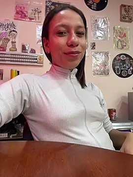 Snapshot of Tania_Gate chatting on October 28, 2025, 4:06 pm Tania Gate online show from October 28, 2025, 4:06 pm