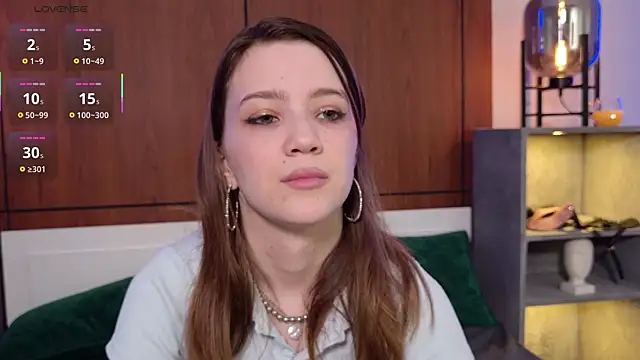 Snapshot of Alison_kisss chatting on June 22, 2026, 5:21 pm Alison kisss online show from June 22, 2026, 5:21 pm